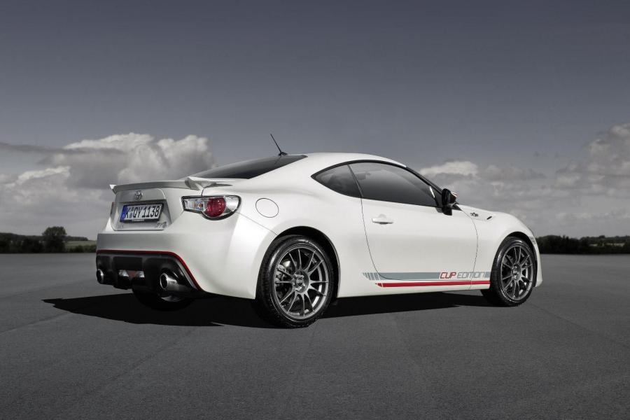  Toyota GT 86 Cup Limited Edition 2013 года  (фото 4 из 16)